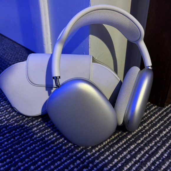 Air pods max 1st gen
